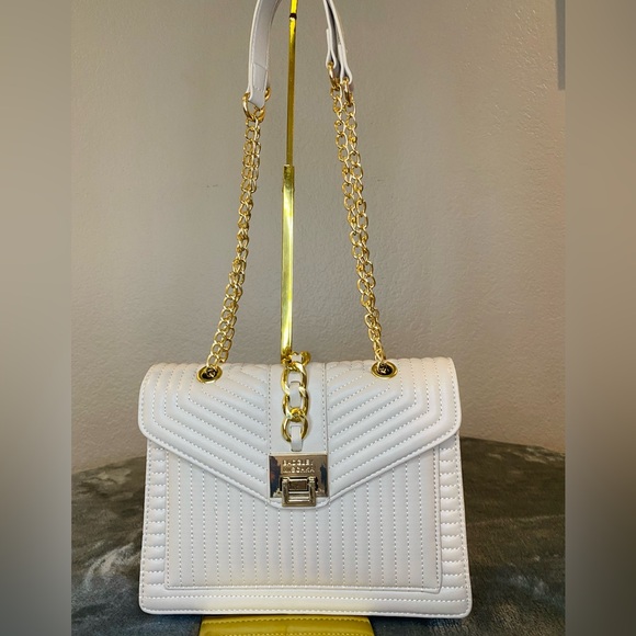 Badgley Mischka Handbags - BADGLEY MISCHKA Chain Bag